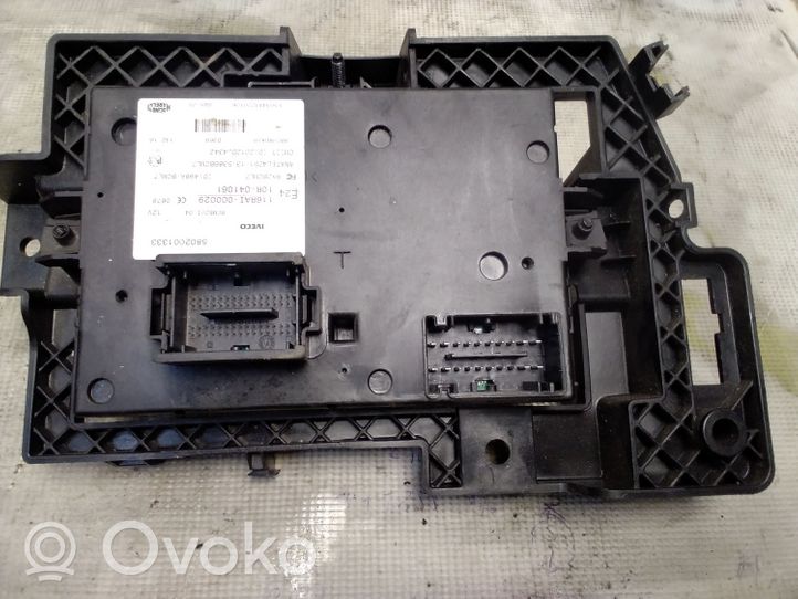 Iveco Daily 6th gen Comfort/convenience module 5802001333