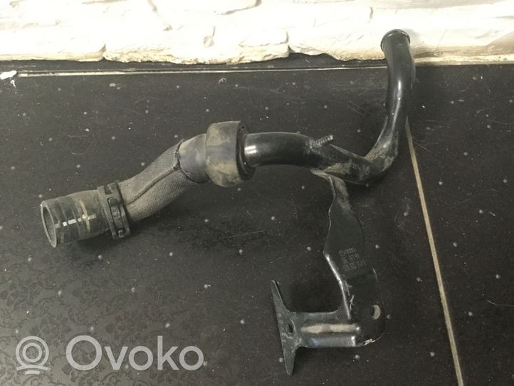 Volkswagen PASSAT B7 Brake booster pipe/hose 