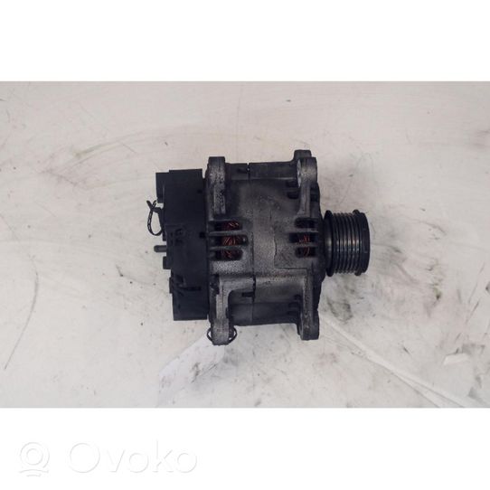 Audi A4 S4 B7 8E 8H Generatore/alternatore 