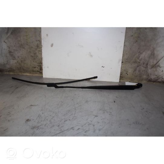 Opel Mokka Front wiper blade arm 