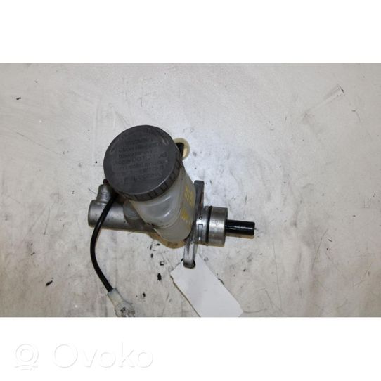 Suzuki Jimny Master brake cylinder 