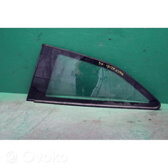 Seat Ibiza IV (6J,6P) Rear vent window glass 