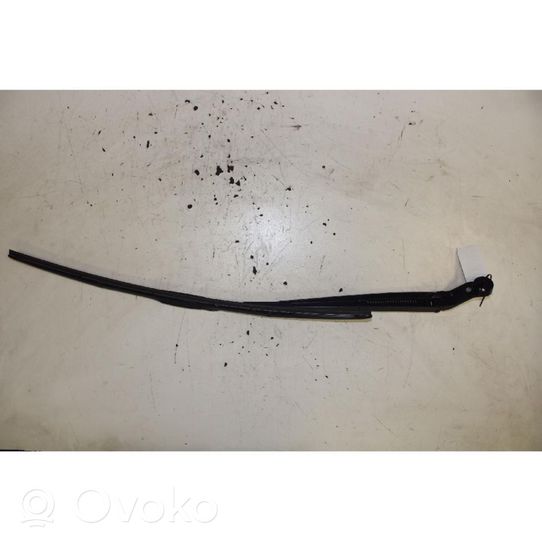 Honda Insight Front wiper blade arm 