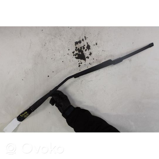 Volvo XC60 Front wiper blade arm 