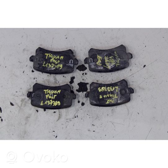 Volkswagen Tiguan Handbrake/parking brake pads 