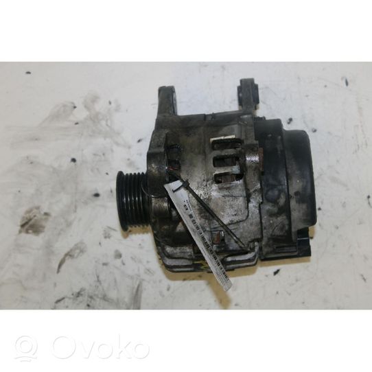 Volkswagen Polo IV 9N3 Generatore/alternatore 