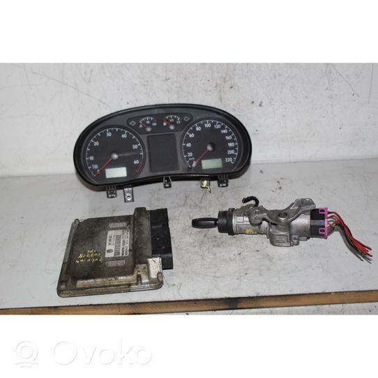 Volkswagen Polo IV 9N3 Door central lock control unit/module 