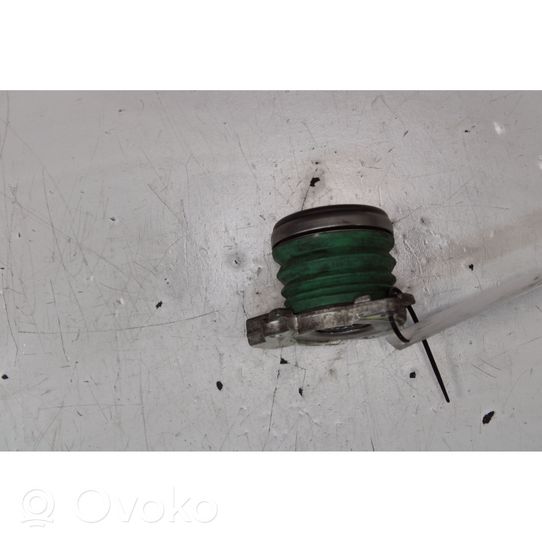 Opel Zafira A Clutch slave cylinder 