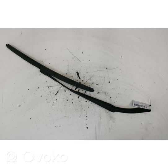 Mercedes-Benz CLA C117 X117 W117 Front wiper blade arm 