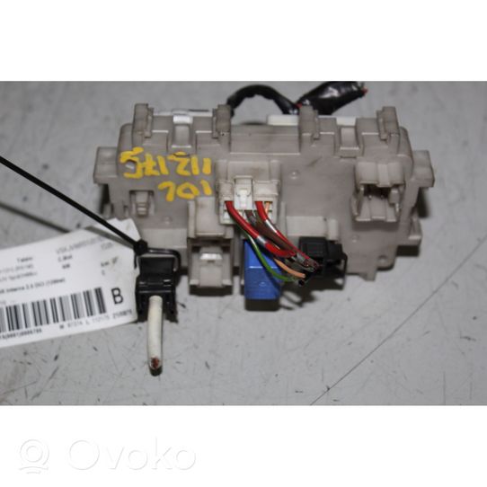 Nissan Pathfinder R51 Module de fusibles 