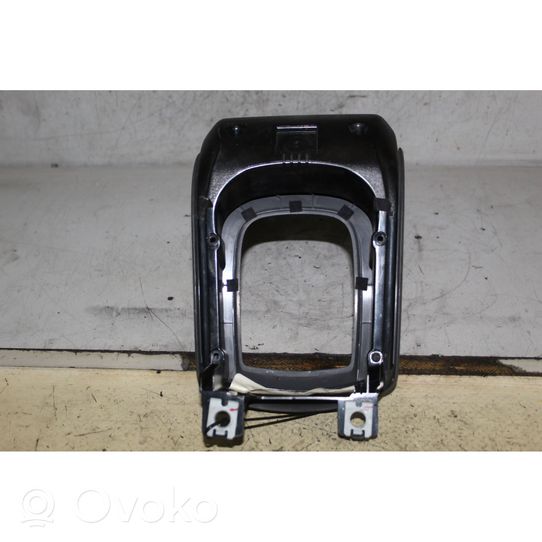 Volvo V50 Center console 