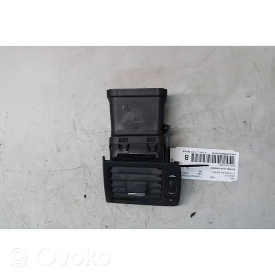 Volvo C30 Dash center air vent grill 