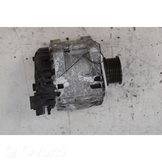 Ford Transit Courier Generatore/alternatore 