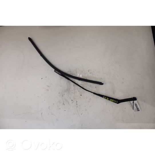 Audi Q3 8U Front wiper blade arm 