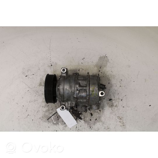 Audi Q3 8U Compressore aria condizionata (A/C) (pompa) 