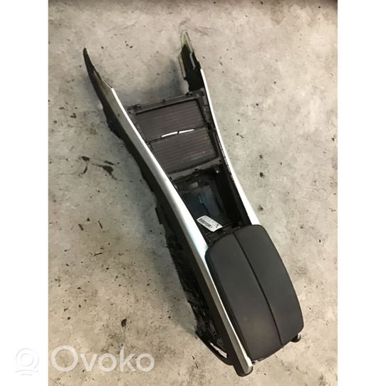 BMW X5 E70 Armrest 