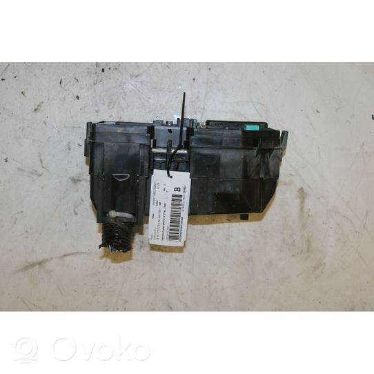 Honda Civic IX Module de fusibles 