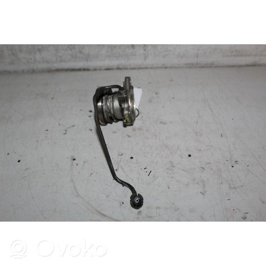 Opel Zafira B Clutch slave cylinder 