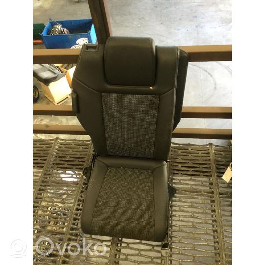 Opel Zafira B Rear seat 