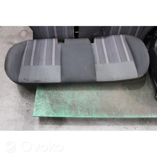 Ford Fiesta Seat set 