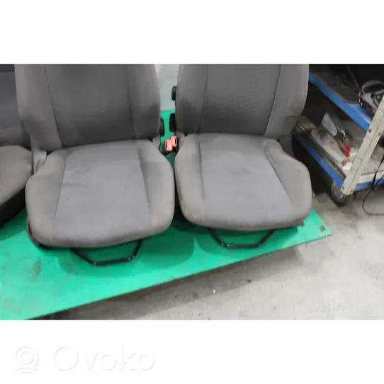 Fiat Punto (188) Juego del asiento 