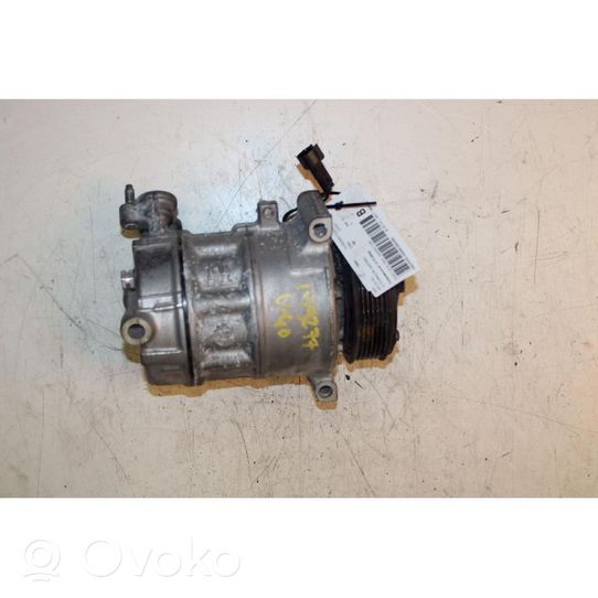 Volvo V40 Compressore aria condizionata (A/C) (pompa) 