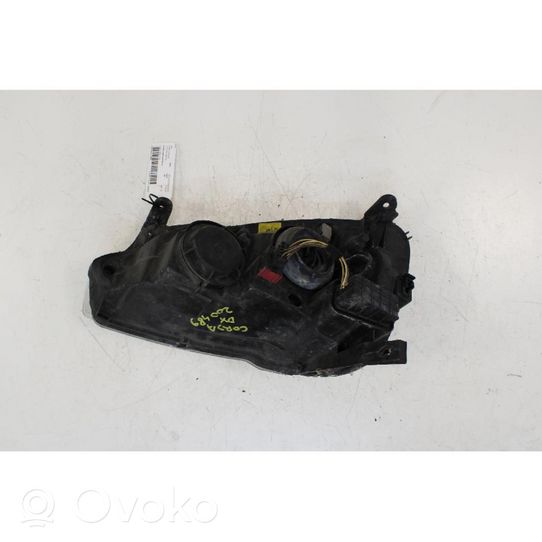 Opel Corsa C Lampa przednia 