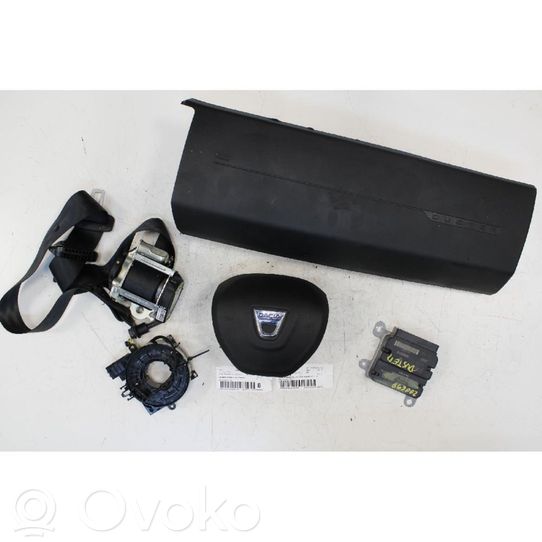 Dacia Duster II Airbag set with panel, 2070.00 € RRR