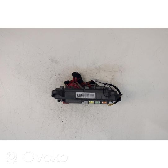 BMW X6 E71 Fuse module 