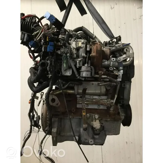 Dacia Duster Silnik / Komplet 