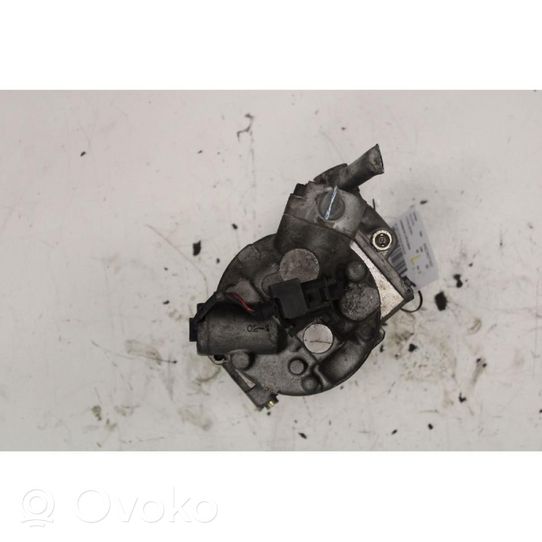 Volkswagen Polo IV 9N3 Compressore aria condizionata (A/C) (pompa) 