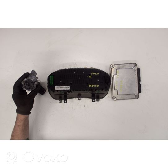 Volkswagen Polo IV 9N3 Door central lock control unit/module 