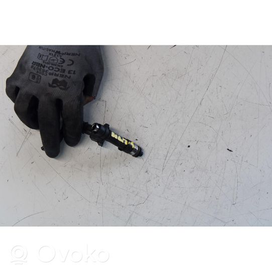 Opel Corsa D Injecteur de carburant 