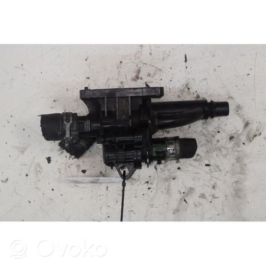 Citroen C3 Picasso Thermostat / Thermostatgehäuse 