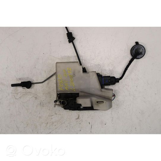 Volkswagen Polo IV 9N3 Front door lock 