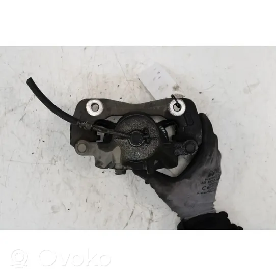 KIA Soul Front brake caliper 