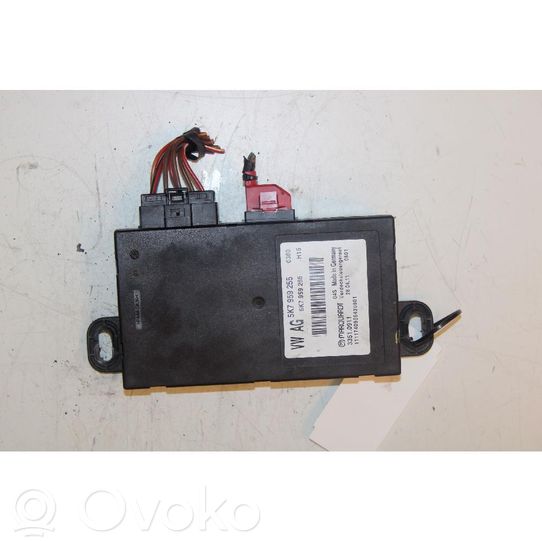 Volkswagen Golf VI Door central lock control unit/module, 57.50 € RRR
