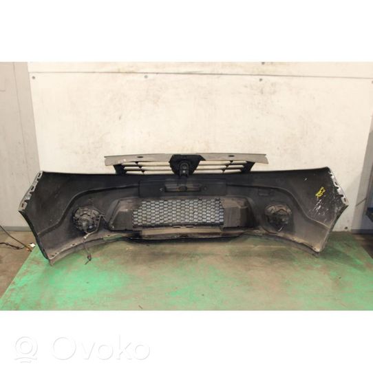 Dacia Sandero Front bumper 