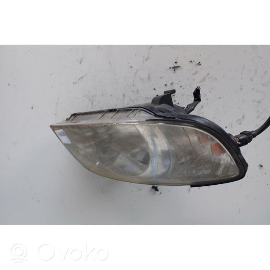 Hyundai Matrix Lampa przednia 