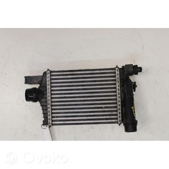 Renault Captur Chłodnica powietrza doładowującego / Intercooler 