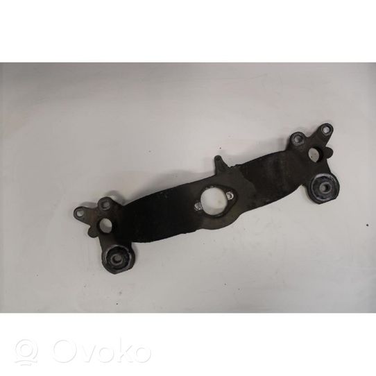 Audi A4 S4 B7 8E 8H Supporto della scatola del cambio 