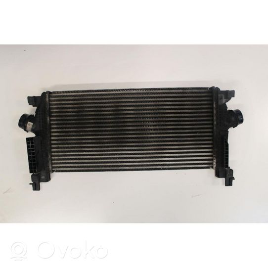 Opel Astra J Radiatore intercooler 