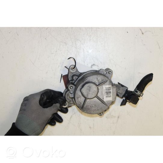 Renault Koleos I Vacuum pump 