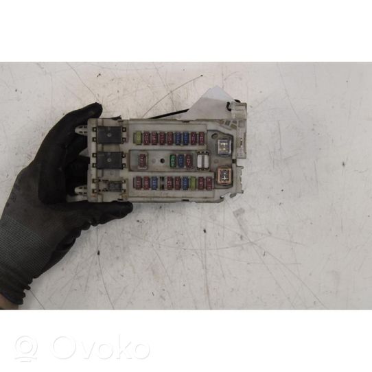 Isuzu D-Max Fuse module 