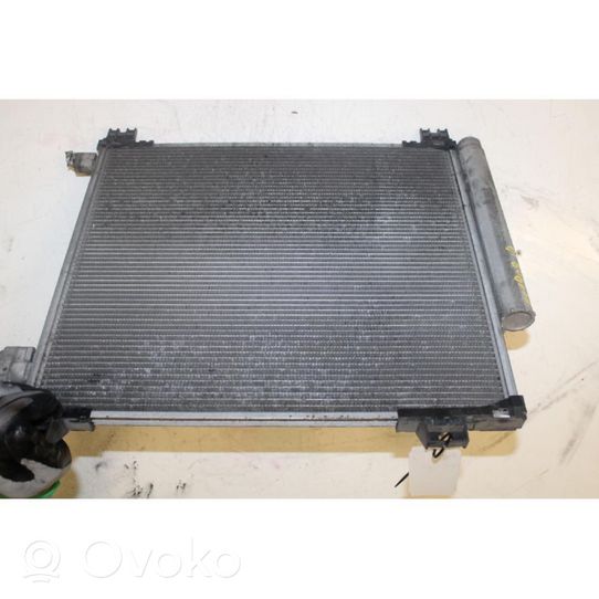 Toyota iQ Radiateur condenseur de climatisation 