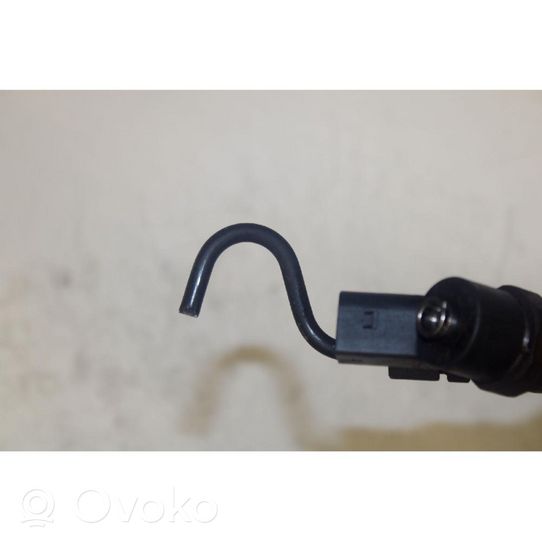 Mercedes-Benz A W168 Fuel injector 