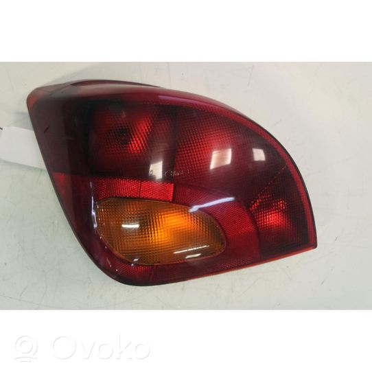 Ford Courier Lampa tylna 