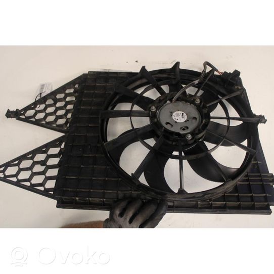 Skoda Roomster (5J) Ventilatore di raffreddamento elettrico del radiatore 