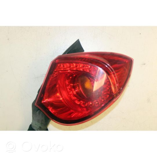 Alfa Romeo Giulietta Lampa tylna 