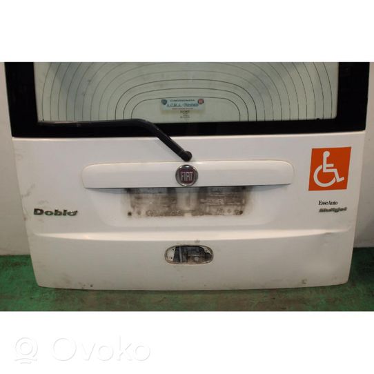 Fiat Doblo Takaluukun/tavaratilan kansi 